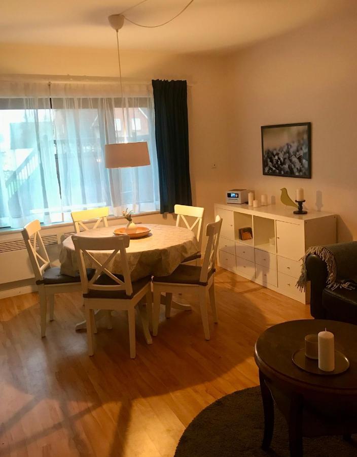 Gemütliches Ferienhaus hinterm Deich Nordstrand Exterior foto
